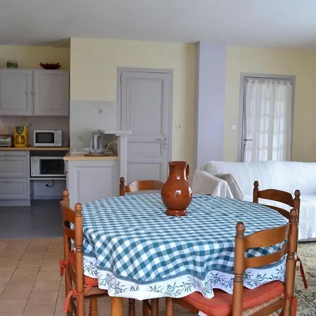 Lessac, 2 Pieces, 2 Personnes - Fr-1-653-83 Vakantiehuis Lessac